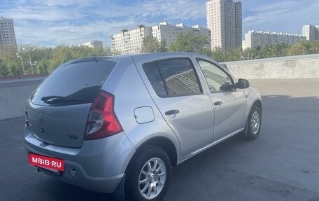 Renault Sandero I, 2013 год, 665 000 рублей, 3 фотография