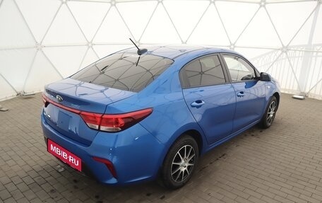 KIA Rio IV, 2019 год, 1 735 000 рублей, 3 фотография