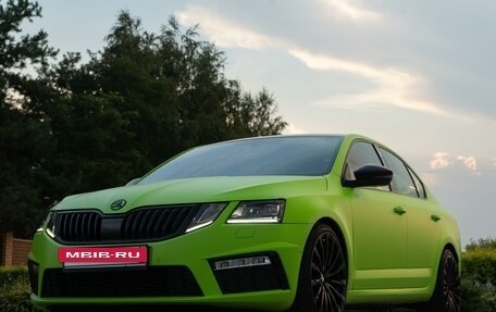 Skoda Octavia, 2018 год, 2 420 000 рублей, 10 фотография