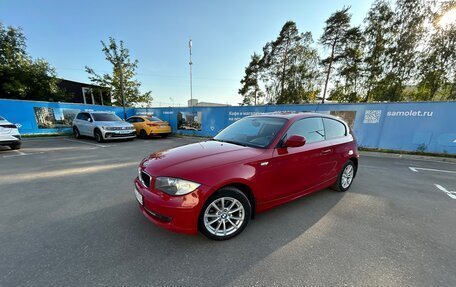 BMW 1 серия, 2010 год, 770 000 рублей, 2 фотография