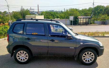 Chevrolet Niva I рестайлинг, 2013 год, 670 000 рублей, 2 фотография