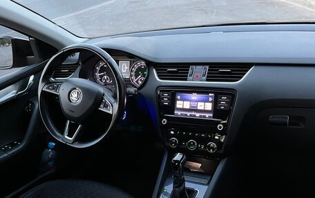 Skoda Octavia, 2017 год, 1 825 000 рублей, 13 фотография