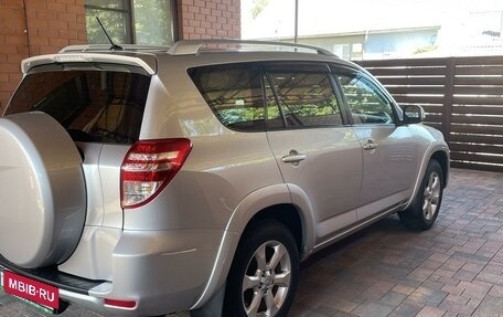 Toyota RAV4, 2009 год, 2 150 000 рублей, 2 фотография