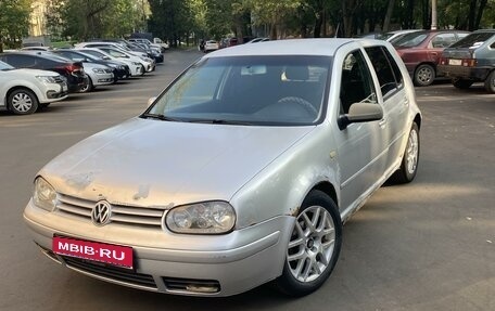 Volkswagen Golf IV, 2001 год, 210 000 рублей, 1 фотография