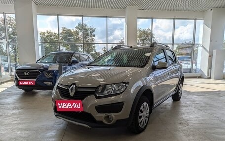 Renault Sandero II рестайлинг, 2017 год, 925 000 рублей, 1 фотография