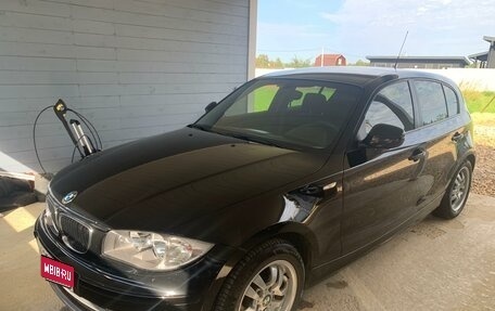 BMW 1 серия, 2010 год, 1 130 000 рублей, 1 фотография