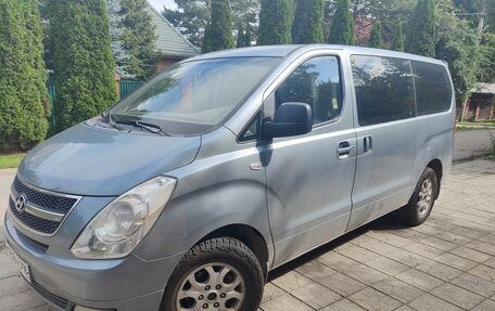 Hyundai Grand Starex Grand Starex I рестайлинг 2, 2008 год, 1 200 000 рублей, 2 фотография