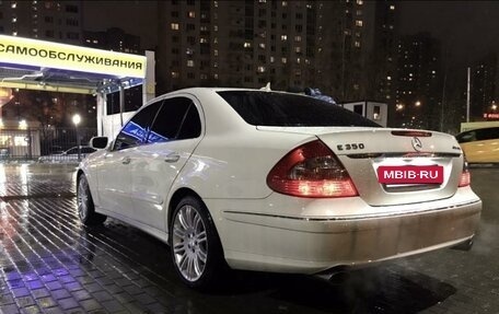 Mercedes-Benz E-Класс, 2008 год, 1 490 000 рублей, 3 фотография