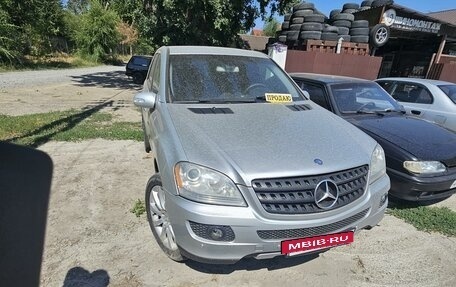 Mercedes-Benz M-Класс, 2005 год, 1 050 000 рублей, 2 фотография