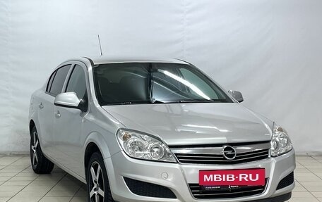 Opel Astra H, 2011 год, 750 000 рублей, 2 фотография