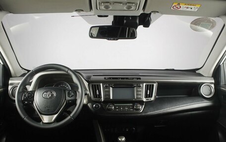 Toyota RAV4, 2015 год, 2 394 995 рублей, 8 фотография