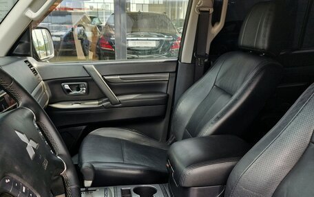 Mitsubishi Pajero IV, 2010 год, 2 100 000 рублей, 16 фотография