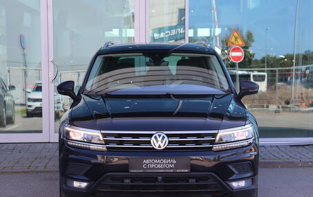 Volkswagen Tiguan II, 2019 год, 3 000 000 рублей, 2 фотография