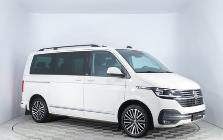 Volkswagen Multivan T6 рестайлинг, 2022 год, 7 345 000 рублей, 3 фотография