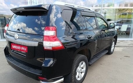 Toyota Land Cruiser Prado 150 рестайлинг 2, 2014 год, 3 499 000 рублей, 5 фотография