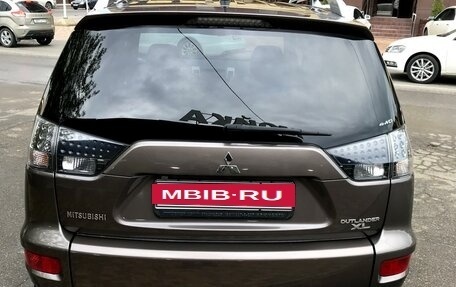 Mitsubishi Outlander III рестайлинг 3, 2010 год, 1 400 000 рублей, 3 фотография