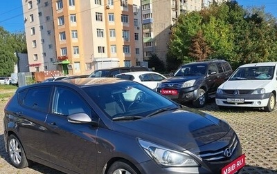 Hyundai Solaris II рестайлинг, 2015 год, 1 000 000 рублей, 1 фотография