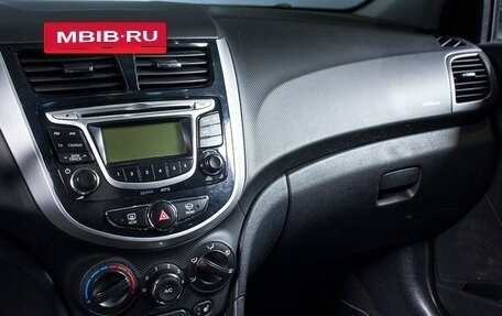 Hyundai Solaris II рестайлинг, 2013 год, 782 100 рублей, 7 фотография