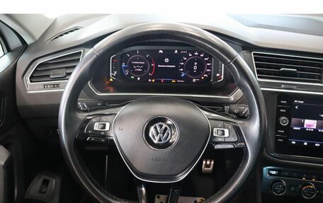 Volkswagen Tiguan II, 2019 год, 3 253 000 рублей, 8 фотография