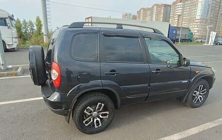 Chevrolet Niva I рестайлинг, 2009 год, 600 000 рублей, 5 фотография