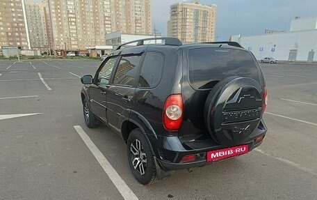 Chevrolet Niva I рестайлинг, 2009 год, 600 000 рублей, 7 фотография