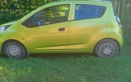 Chevrolet Spark III, 2012 год, 680 000 рублей, 4 фотография