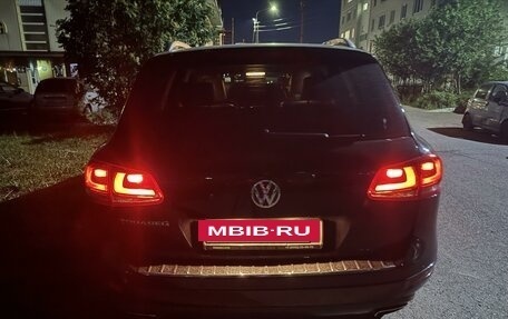 Volkswagen Touareg III, 2012 год, 2 350 000 рублей, 3 фотография