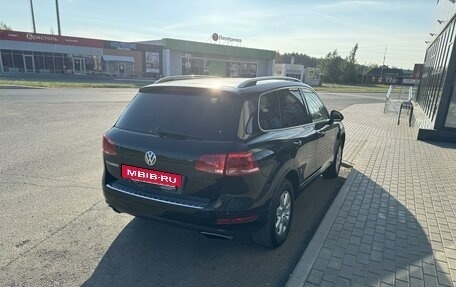 Volkswagen Touareg III, 2012 год, 2 350 000 рублей, 4 фотография