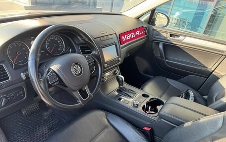 Volkswagen Touareg III, 2012 год, 2 350 000 рублей, 6 фотография