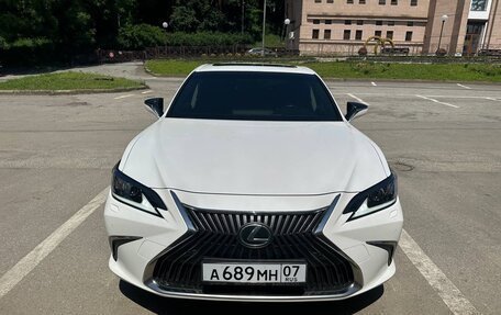 Lexus ES VII, 2018 год, 3 650 000 рублей, 1 фотография