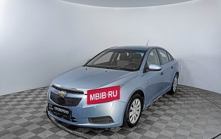 Chevrolet Cruze II, 2010 год, 649 000 рублей, 1 фотография