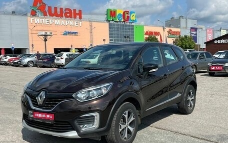 Renault Kaptur I рестайлинг, 2018 год, 1 855 000 рублей, 1 фотография