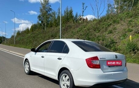 Skoda Rapid I, 2015 год, 910 000 рублей, 4 фотография