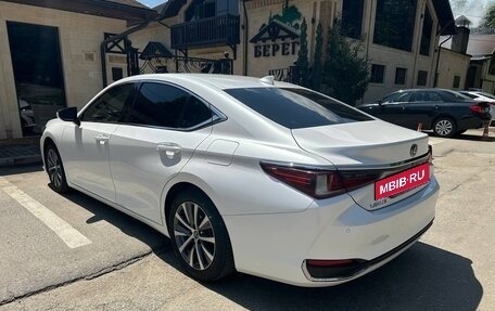 Lexus ES VII, 2018 год, 3 650 000 рублей, 5 фотография