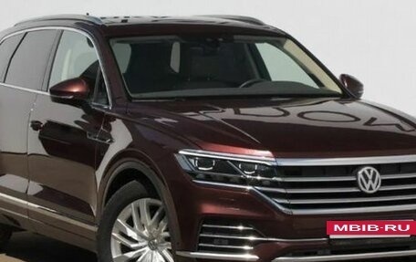 Volkswagen Touareg III, 2019 год, 5 999 000 рублей, 2 фотография