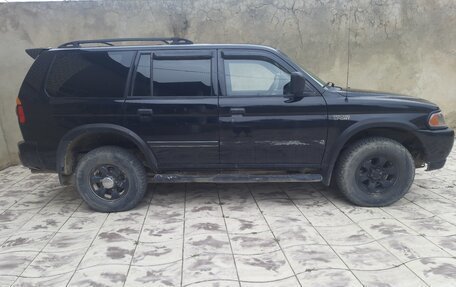 Mitsubishi Montero Sport, 2002 год, 850 000 рублей, 2 фотография