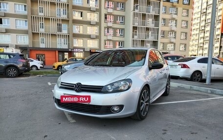 Volkswagen Golf VI, 2012 год, 1 000 000 рублей, 2 фотография