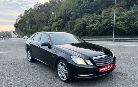 Mercedes-Benz E-Класс, 2012 год, 1 700 000 рублей, 4 фотография