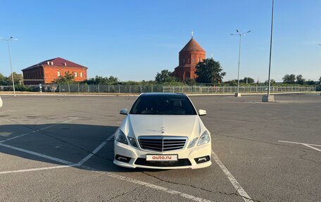 Mercedes-Benz E-Класс, 2011 год, 2 150 000 рублей, 2 фотография