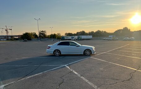 Mercedes-Benz E-Класс, 2011 год, 2 150 000 рублей, 12 фотография