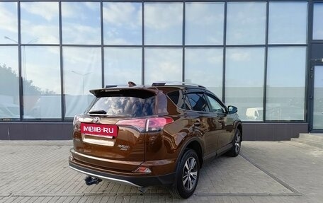 Toyota RAV4, 2016 год, 2 350 000 рублей, 5 фотография