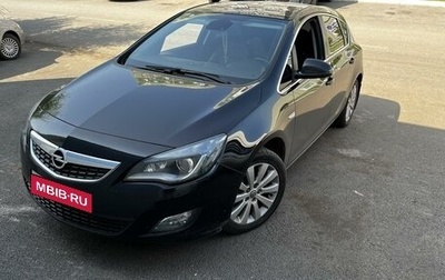 Opel Astra J, 2011 год, 890 000 рублей, 1 фотография