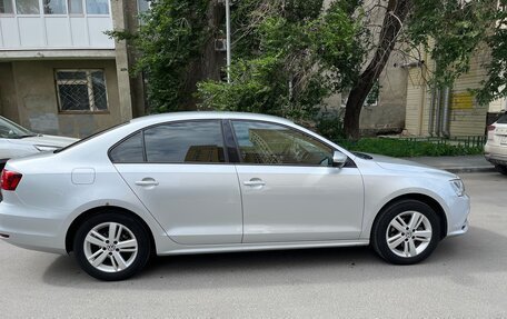 Volkswagen Jetta VI, 2016 год, 1 550 000 рублей, 4 фотография