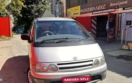 Toyota Estima III рестайлинг -2, 1999 год, 400 000 рублей, 3 фотография