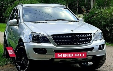 Mercedes-Benz M-Класс, 2005 год, 1 750 000 рублей, 3 фотография