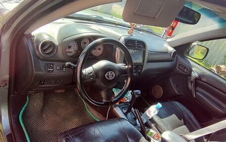 Toyota RAV4, 2004 год, 965 000 рублей, 6 фотография