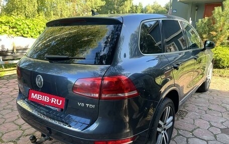 Volkswagen Touareg III, 2011 год, 1 500 000 рублей, 10 фотография