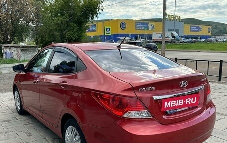 Hyundai Solaris II рестайлинг, 2012 год, 950 000 рублей, 6 фотография