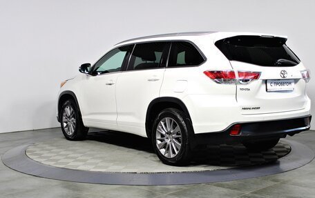 Toyota Highlander III, 2013 год, 2 997 000 рублей, 7 фотография