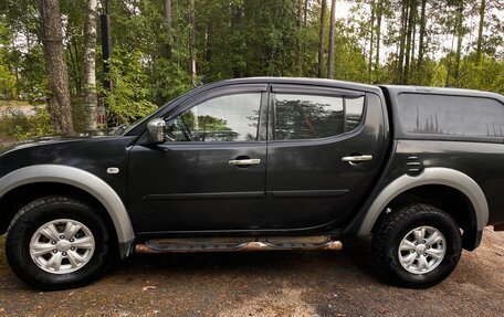 Mitsubishi L200 IV рестайлинг, 2012 год, 1 300 000 рублей, 1 фотография